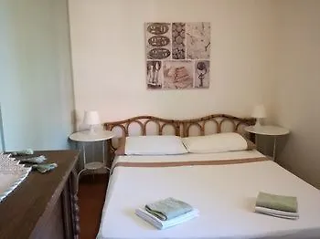 Casa Degli Ulivi Etna בית הארחה